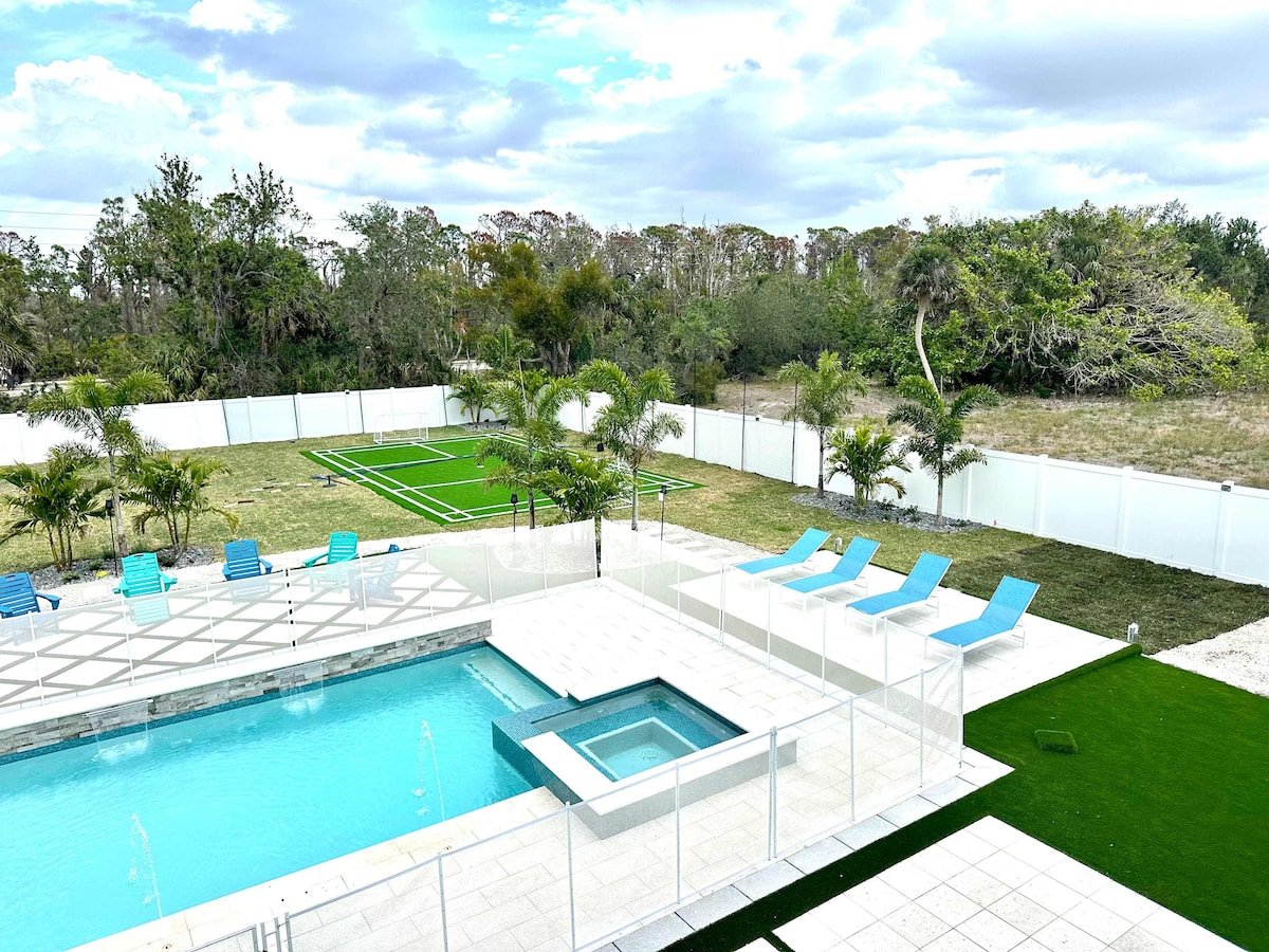 Seaside Boca exterior detail